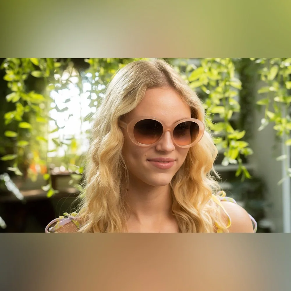 Sunday Somewhere Peach Oval Sunglasses